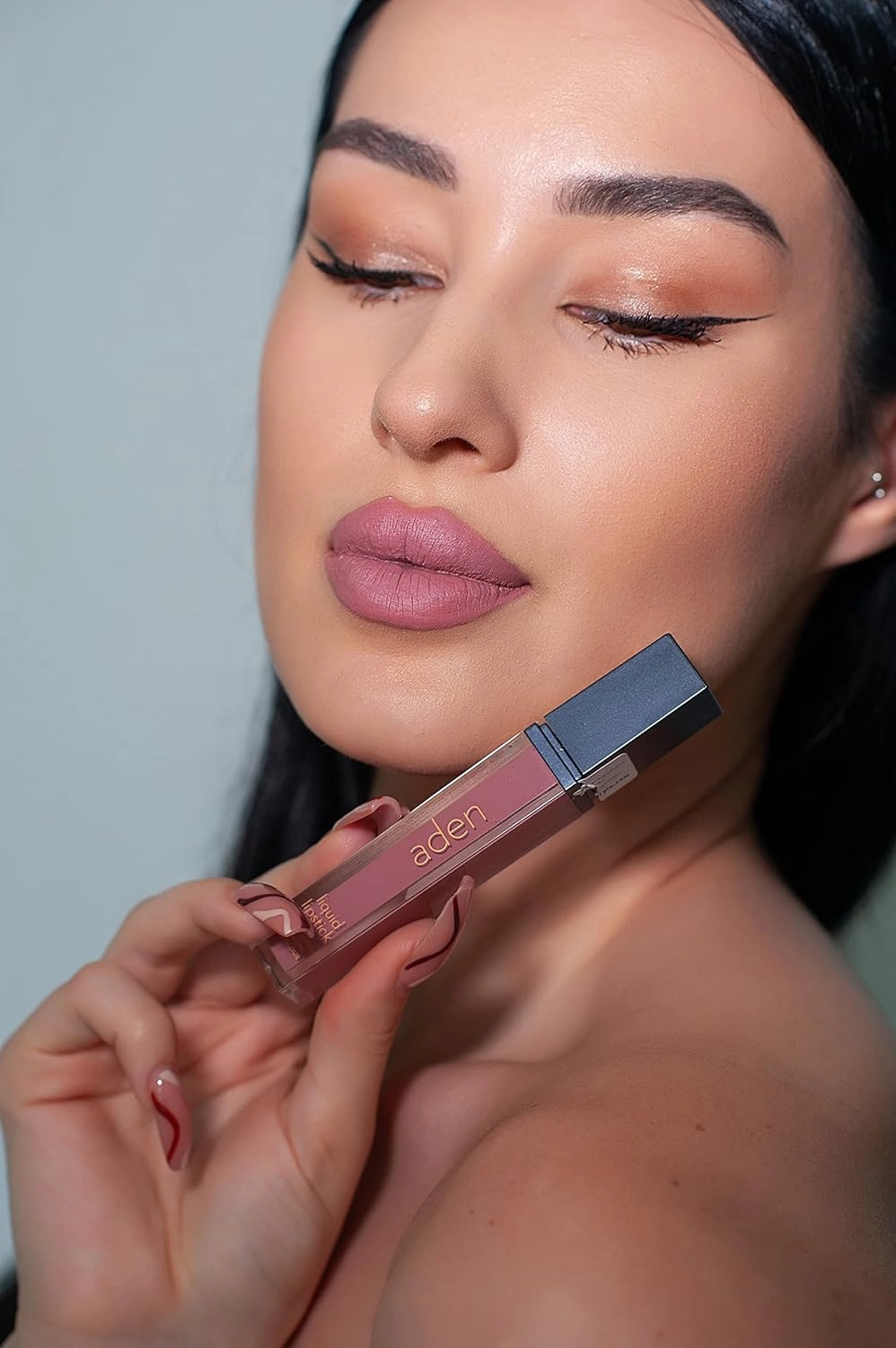 aden - 2 in 1 - Matte Liquid Lipstick & Lip Liner Set - 7ML - Non-Smudge & Quick Drying - Highly Pigmented - Long Duration with Hydration - Made in Italy (07 Nude Elegance)
