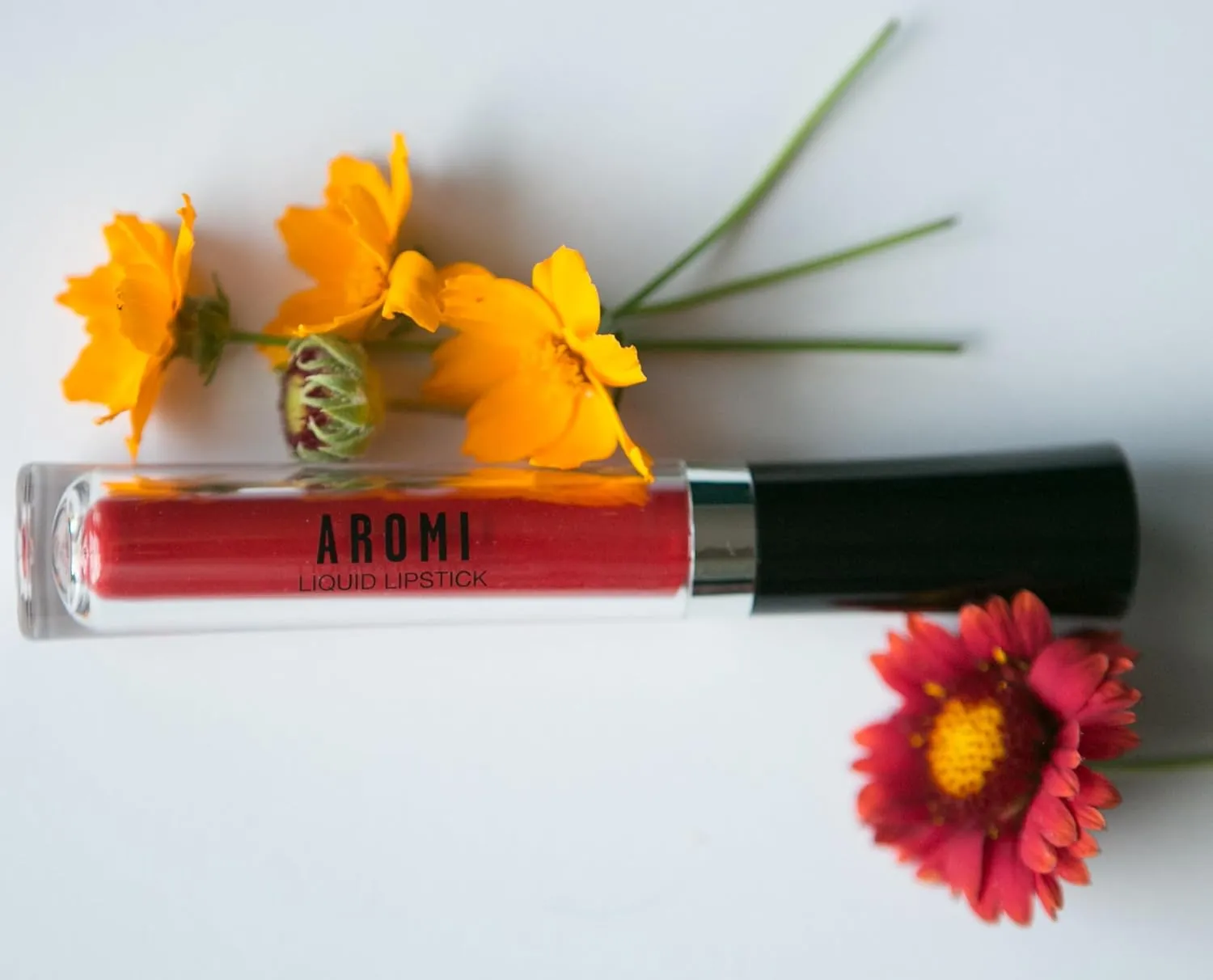 Aromi Bright Red Liquid Lipstick | Vibrant Lip Color with Matte Finish, Long-lasting, Vegan, Cruelty-free, Waterproof, Gluten Free, Made in USA (Preppy Red)