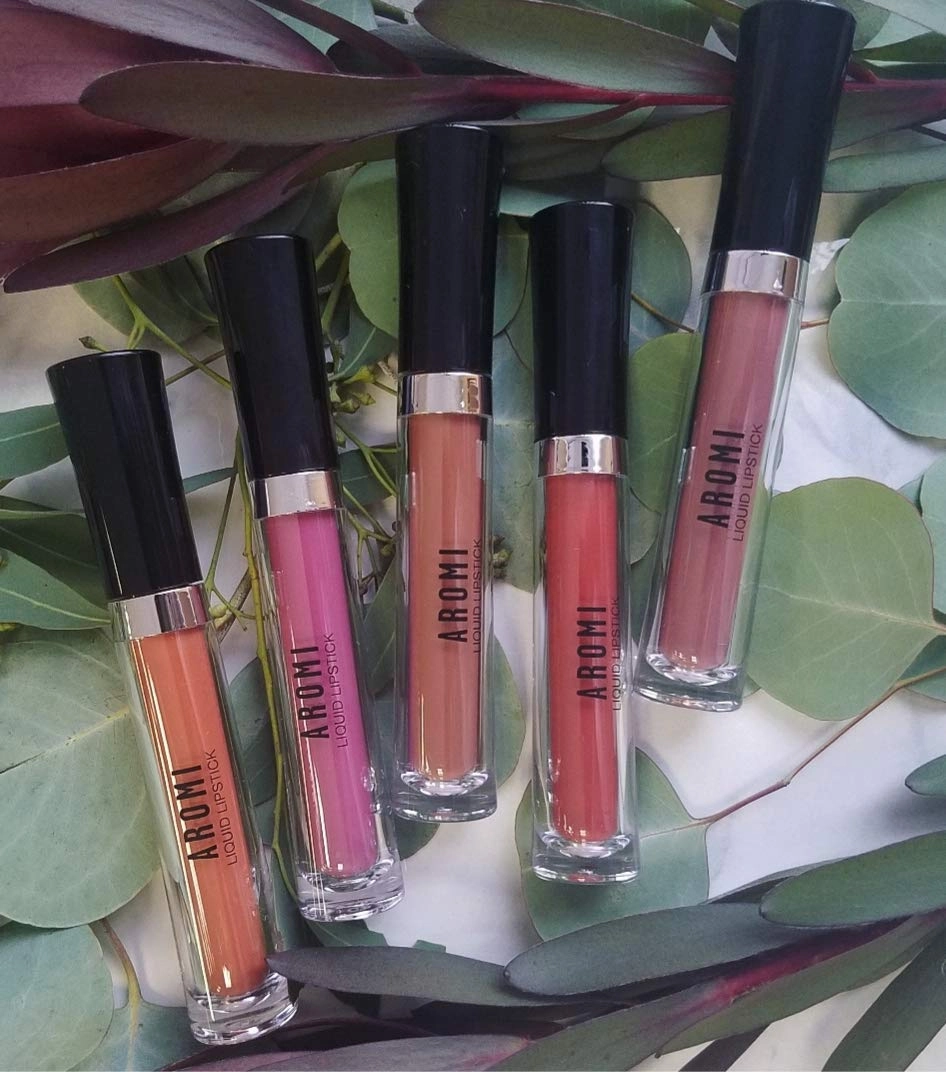 Aromi Woodsy Rose Matte Liquid Lipstick, Sepia Rosewood Lip Color, Vegan and Cruelty-free, Long-lasting Lipstick, Handmade (Woodsy Rose)