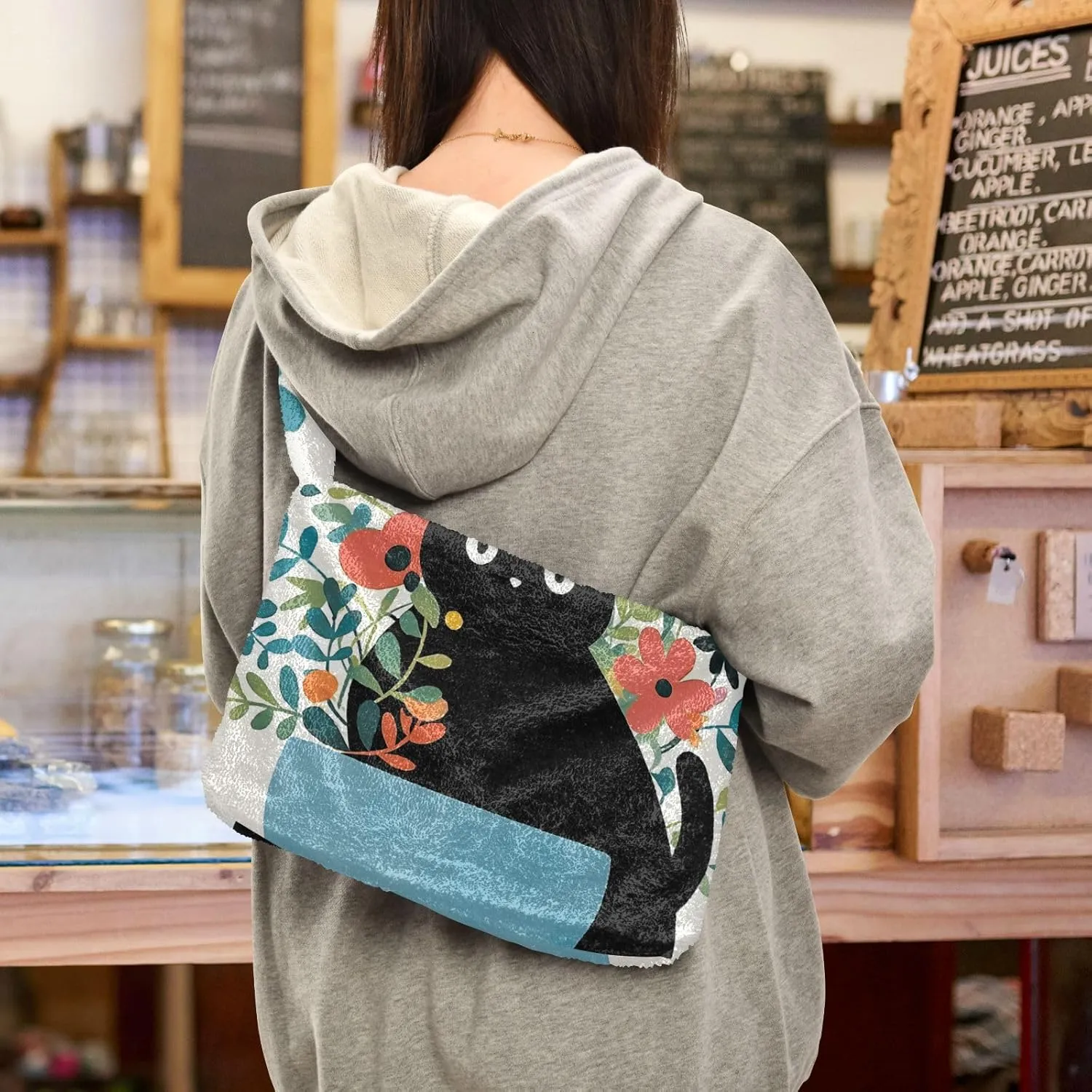 Black Dog on Retro Red Shoulder Tote Bag, Handbag with Zipper, Womens Outdoor Bag