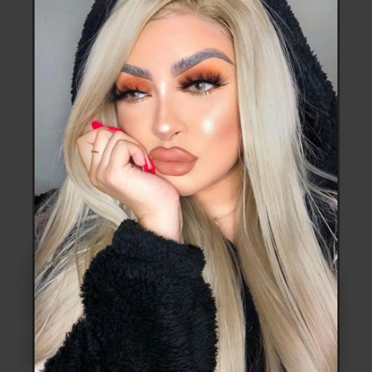 Blonde Lace Front Wig for Women Straight Blond Synthetic Lace Front Wigs Ombre Brown Platinum Blonde Long Wig Pre Plucked Natural Hairline Glueless Heat Resistant Fiber Hair 24 Inch Cosplay Wig