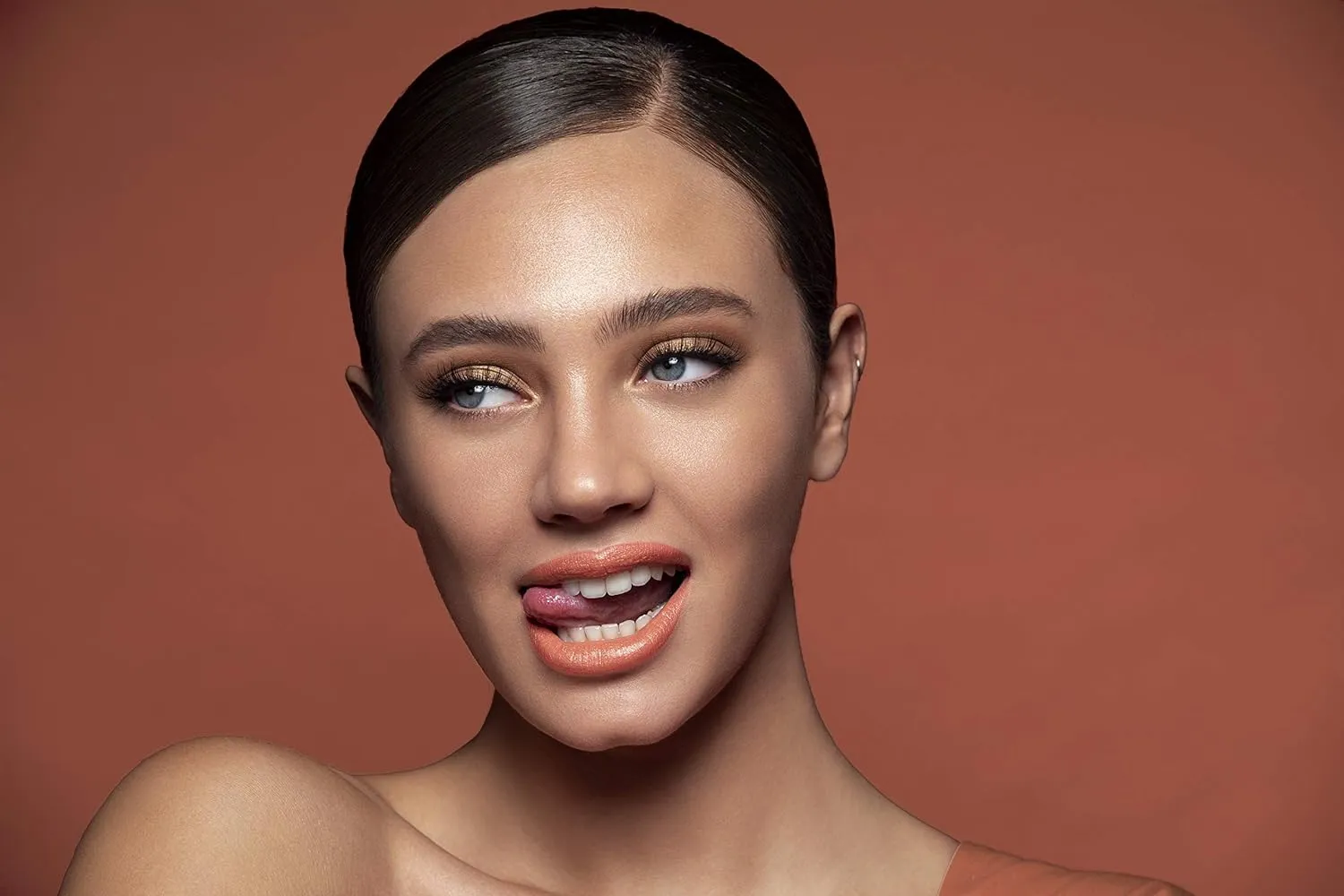 Color Code Lipstick, N45 Coral Nude