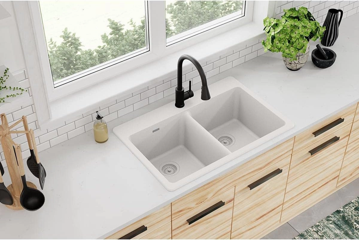 Elkay Quartz Classic ELG3322WH0 White Equal Double Bowl Top Mount Sink