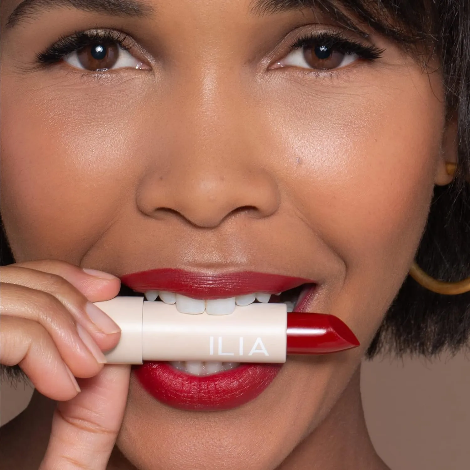 ILIA - Color Block Lipstick | Non-Toxic, Vegan, Cruelty-Free, Hydrating   Long Lasting, No Budge Color with Full Coverage (Tango (Deep Red With Neutral Undertones), 0.14 oz | 4 g)