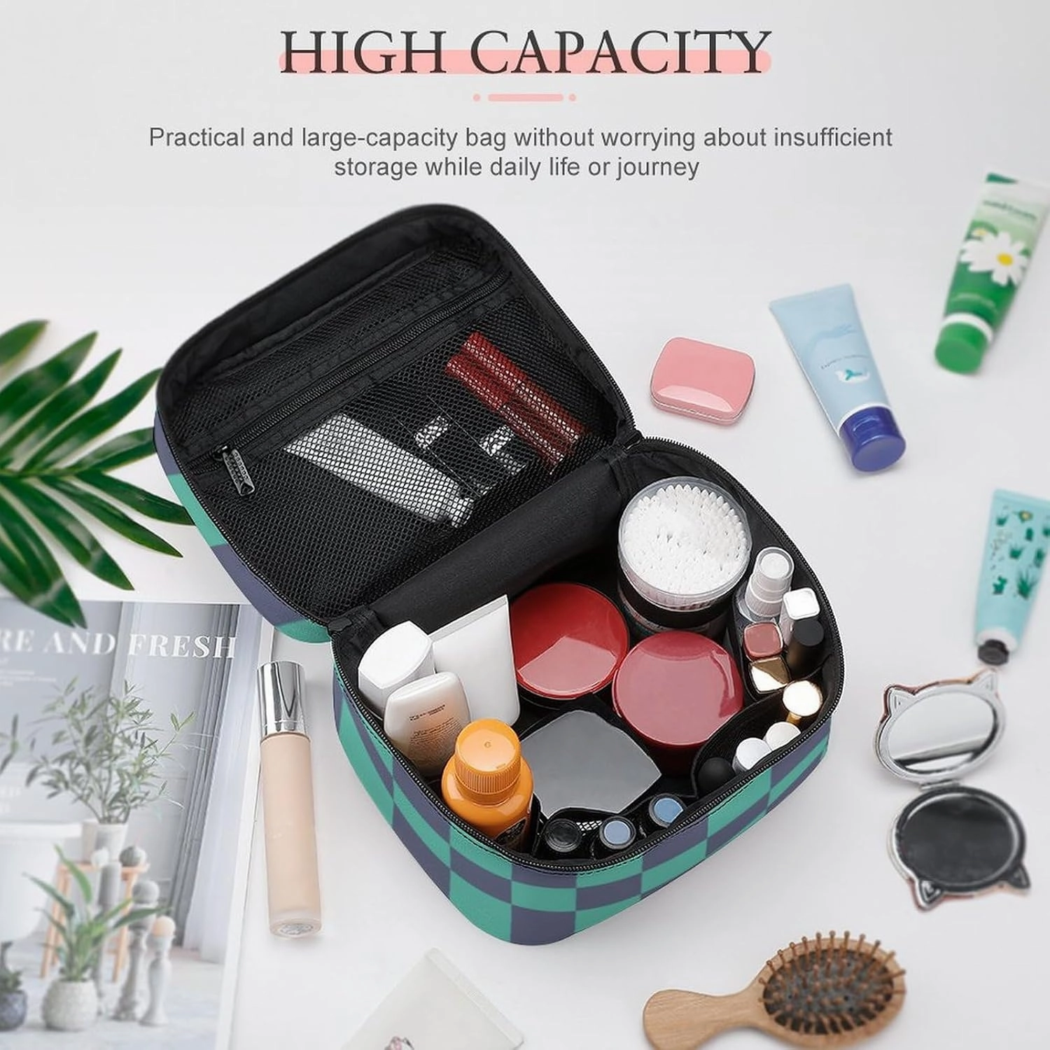 Leather Cosmetic Case, Blue and Green Checkered Pattern Portable Makeup Bag Organizer Large Capacity Travel Toiletry Bag with Zipper