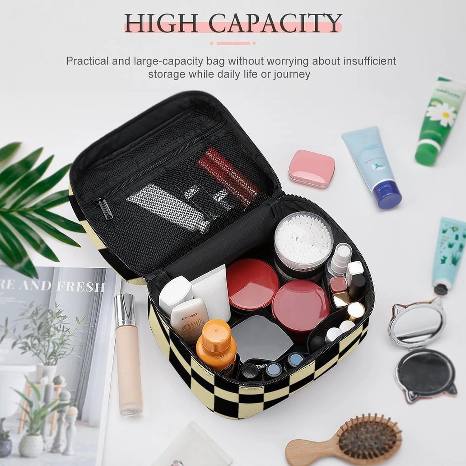 Leather Cosmetic Case, Checkered Beige and Black Portable Makeup Bag Organizer Large Capacity Travel Toiletry Bag with Zipper