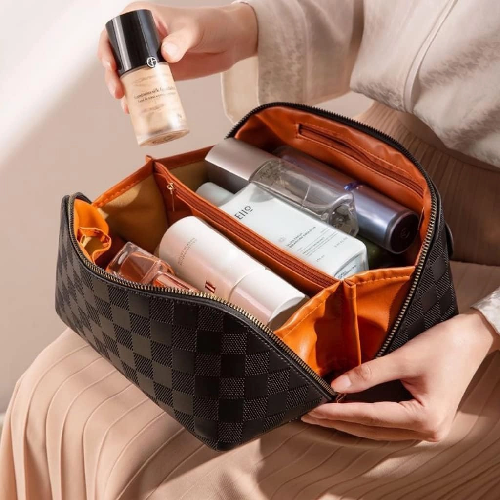 Lently Makeup Bag, Travel Cosmetic Bags for Women Make Up Bag Organizer Case Everything Makeup Bag, Large Capacity Portable (Grid, Ink Black)