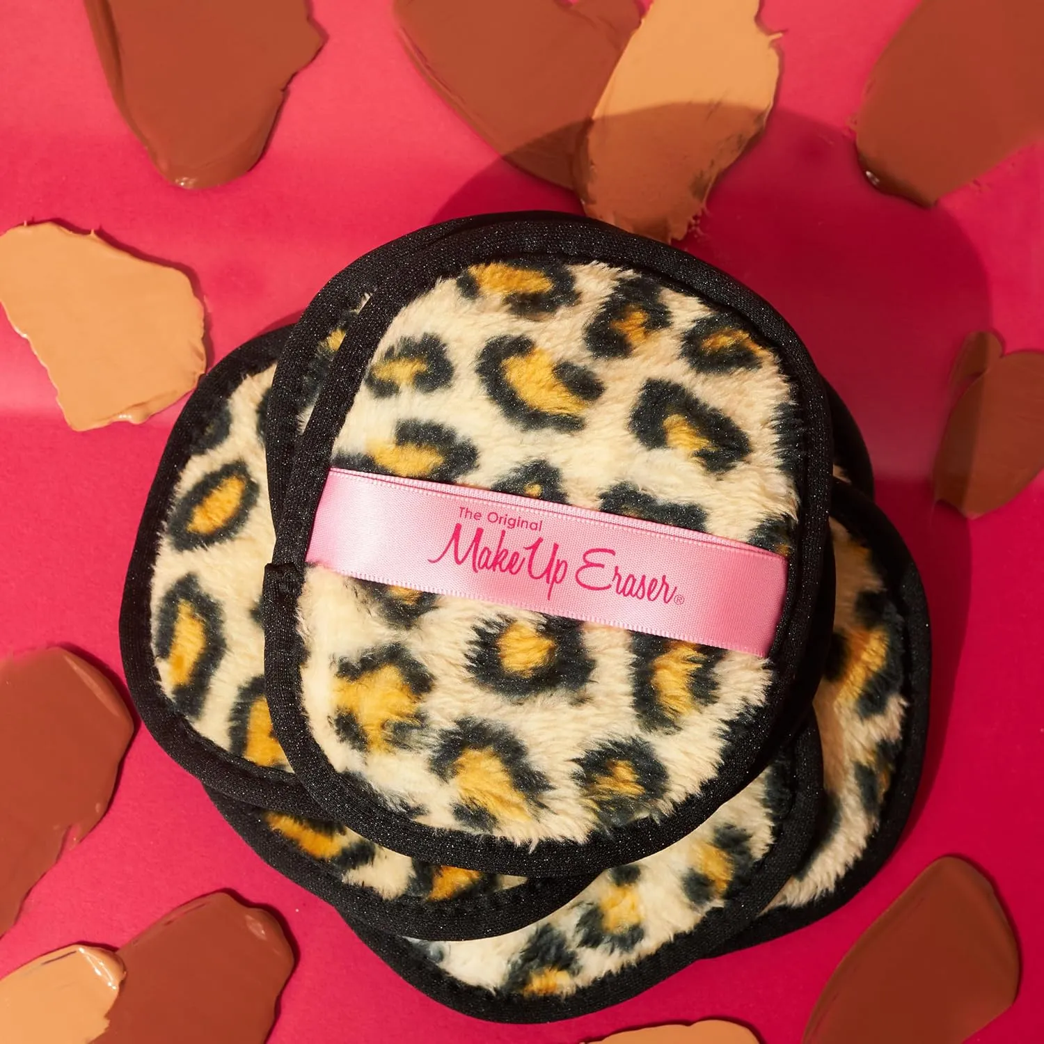 Makeup Eraser The Original, 7-Day Set, Erase All Makeup with Just Water, Including Waterproof Mascara, Eyeliner, Foundation, Lipstick, Sunscreen, and More!