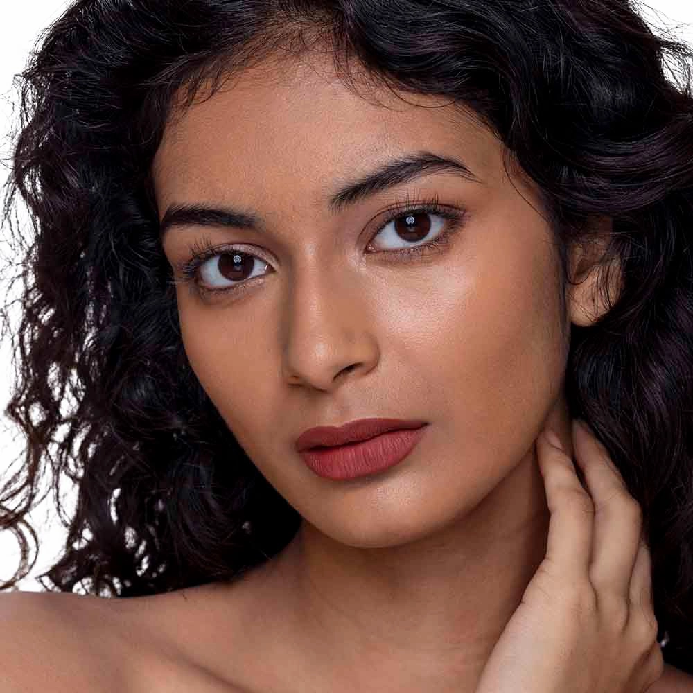 Non-Stop Airy Matte Liquid Lipstick - Nutmeg Nude | Transferproof I Waterproof lipstick Long Lasting I Apricot & Avocado Oil | 100% Vegan | 5ml | No Parabens, No Toxins