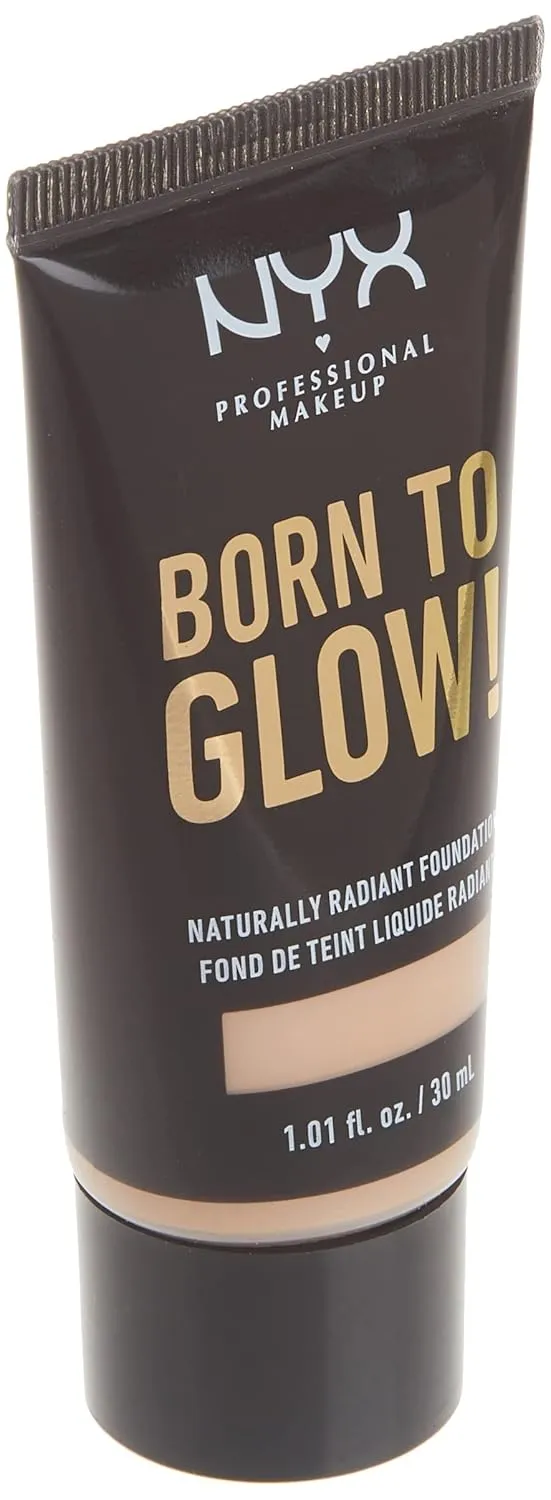 NYX PROFESSIONAL MAKEUP Born To Glow Naturally Radiant Foundation, Medium Coverage - Light
