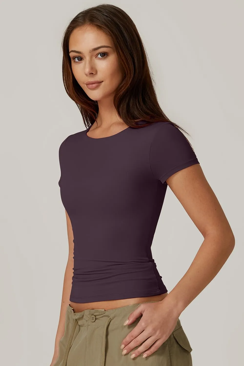 QINSEN Women's Crew Neck Short Sleeve Tees Double Lined Slim Fit T Shirt Basic Y2K Tops