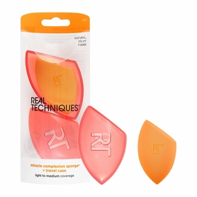 Real Techniques Miracle Complexion Sponge   Travel Case, Makeup Blending Sponge, For Foundation, Sponge Case for Travel, Light To Medium Coverage, Natural, Dewy Makeup, Latex-Free Foam, 2 Piece Set
