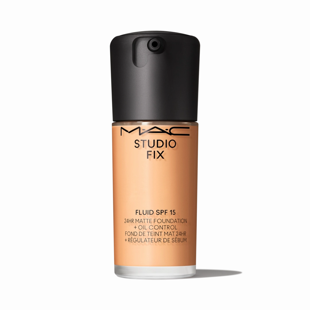 STUDIO FIX FLUID SPF 15 24HR MATTE FOUNDATION   OIL CONTROL