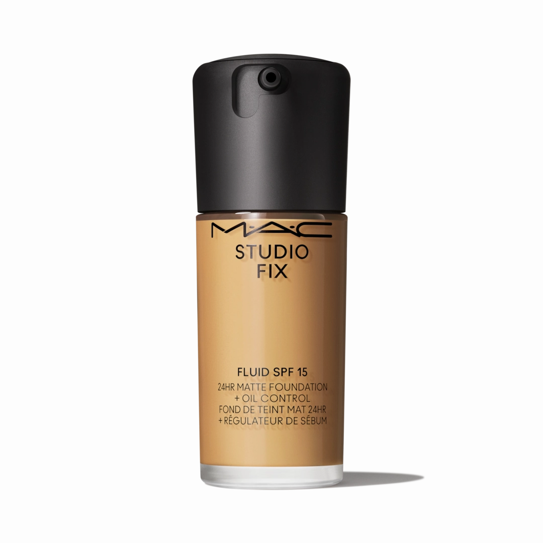 STUDIO FIX FLUID SPF 15 24HR MATTE FOUNDATION   OIL CONTROL