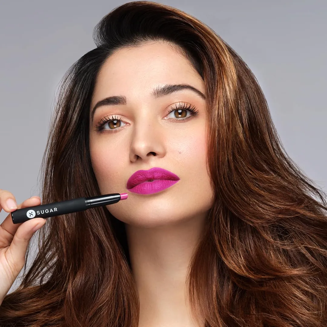 SUGAR Cosmetics Matte Attack Transferproof Lipstick04 Maroon Vibe (Dark Red) Moisturiser, Long Lasting, Matte Finish