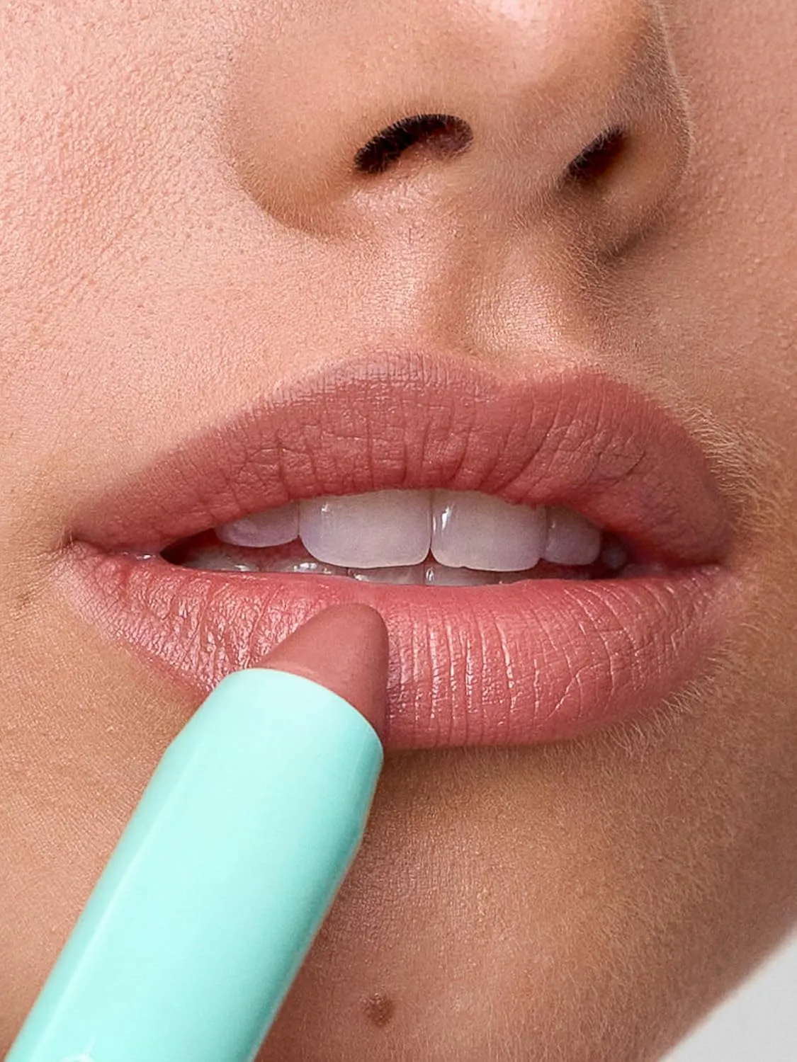 Sweed - Le Lipstick | Plump, Nourish, Moisturize with Squalane | Vegan, Cruelty-Free, Clean Beauty (Nude Pink)