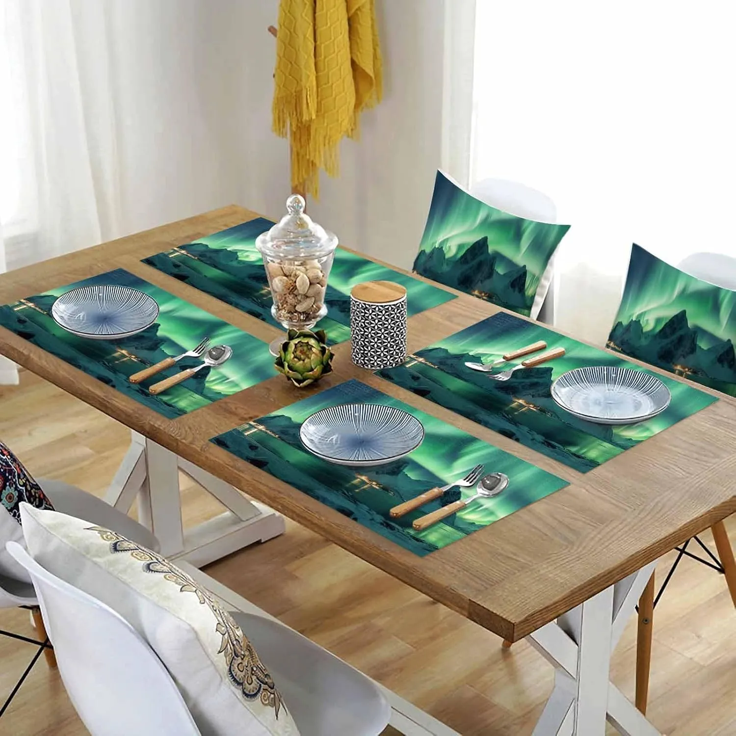 Table Placemats Set of 4, Winter Polar Lights Ice Islands Ocean Scenery Light Green Stain-Proof Burlap Placemats for Kitchen Table, Non-Slip Insulation Table Mats Set 13"x19"