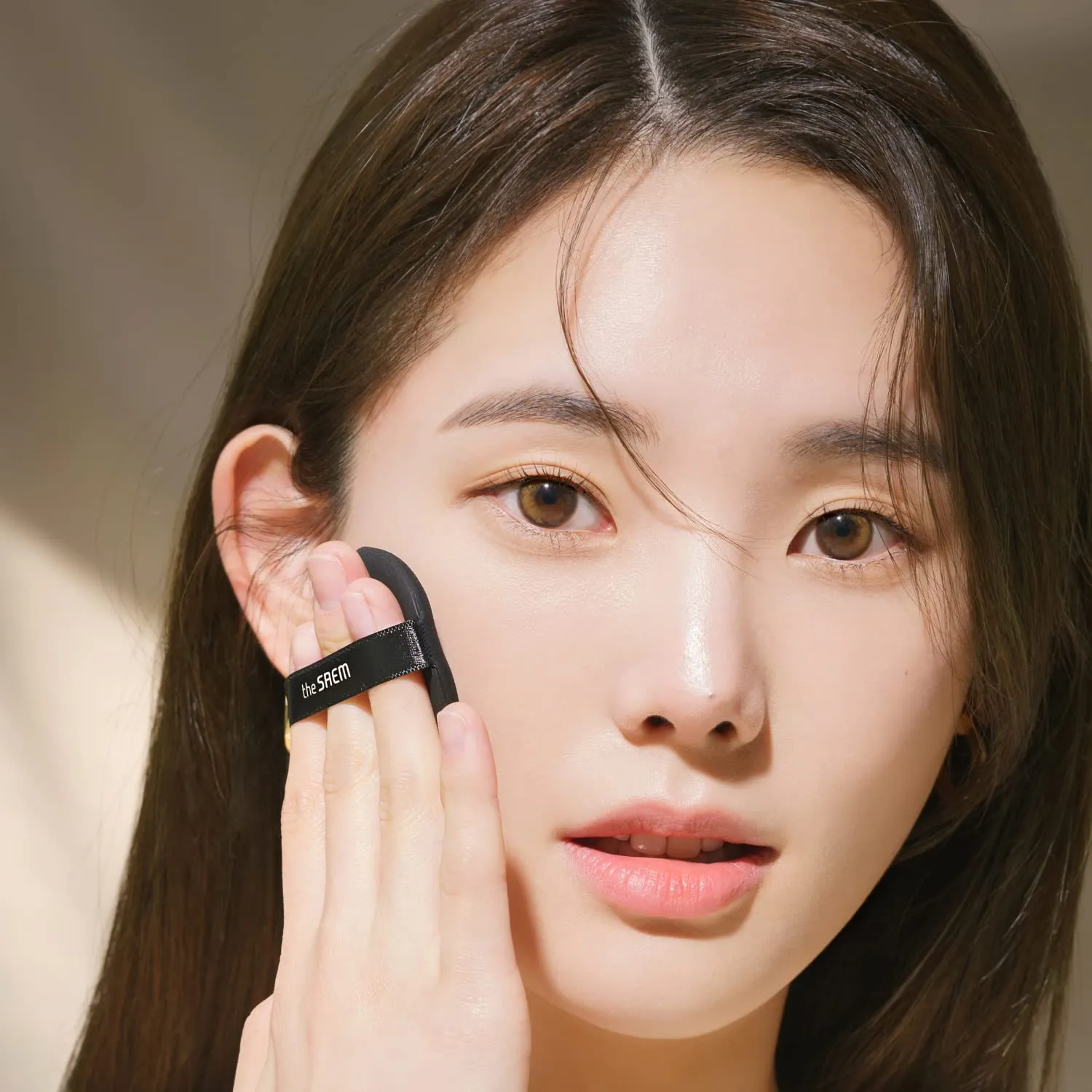 the SAEM Cover Perfection Concealer Cushion With 56 Hours Natural Finish 1.5 Natural Beige - Full Coverage Moisturizing Concealer With 16 Times More Cover Particles - Pore Minimizing Foundation For