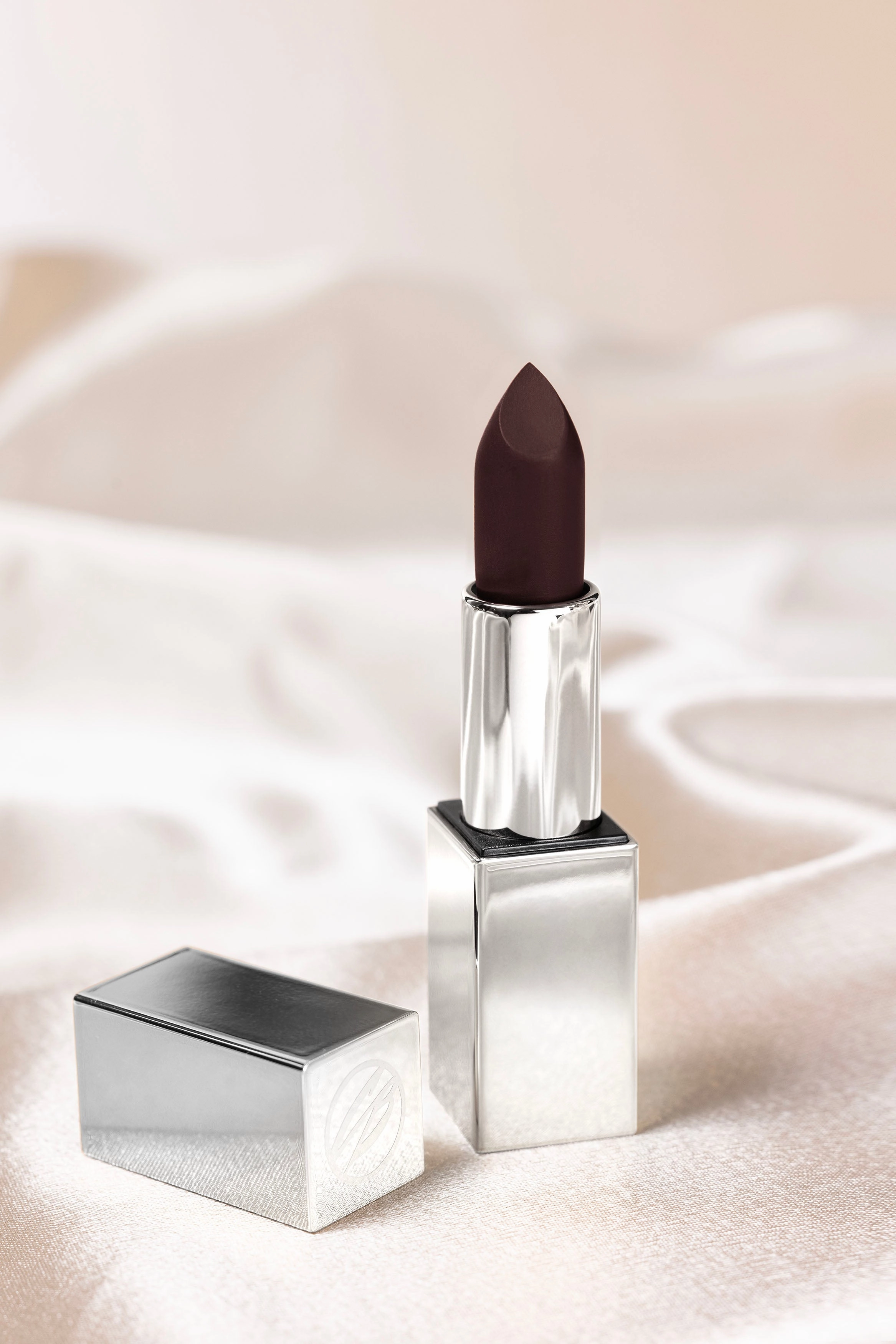 Velvet Matte Lipstick - Nancy