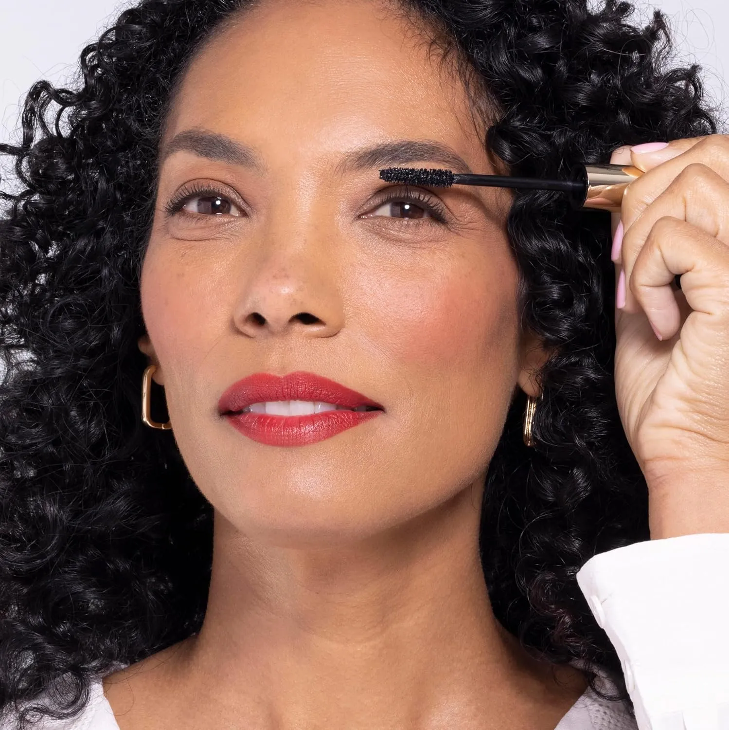 Wander Beauty Lipsetter Dual Cream Lipstick   Lip Liner - Red Over Heels - Ultra-Smooth, Hydrating Lipstick and Red Lip Liner with a Soft Matte Finish - Made with Squalane & Peptides (1 Count)